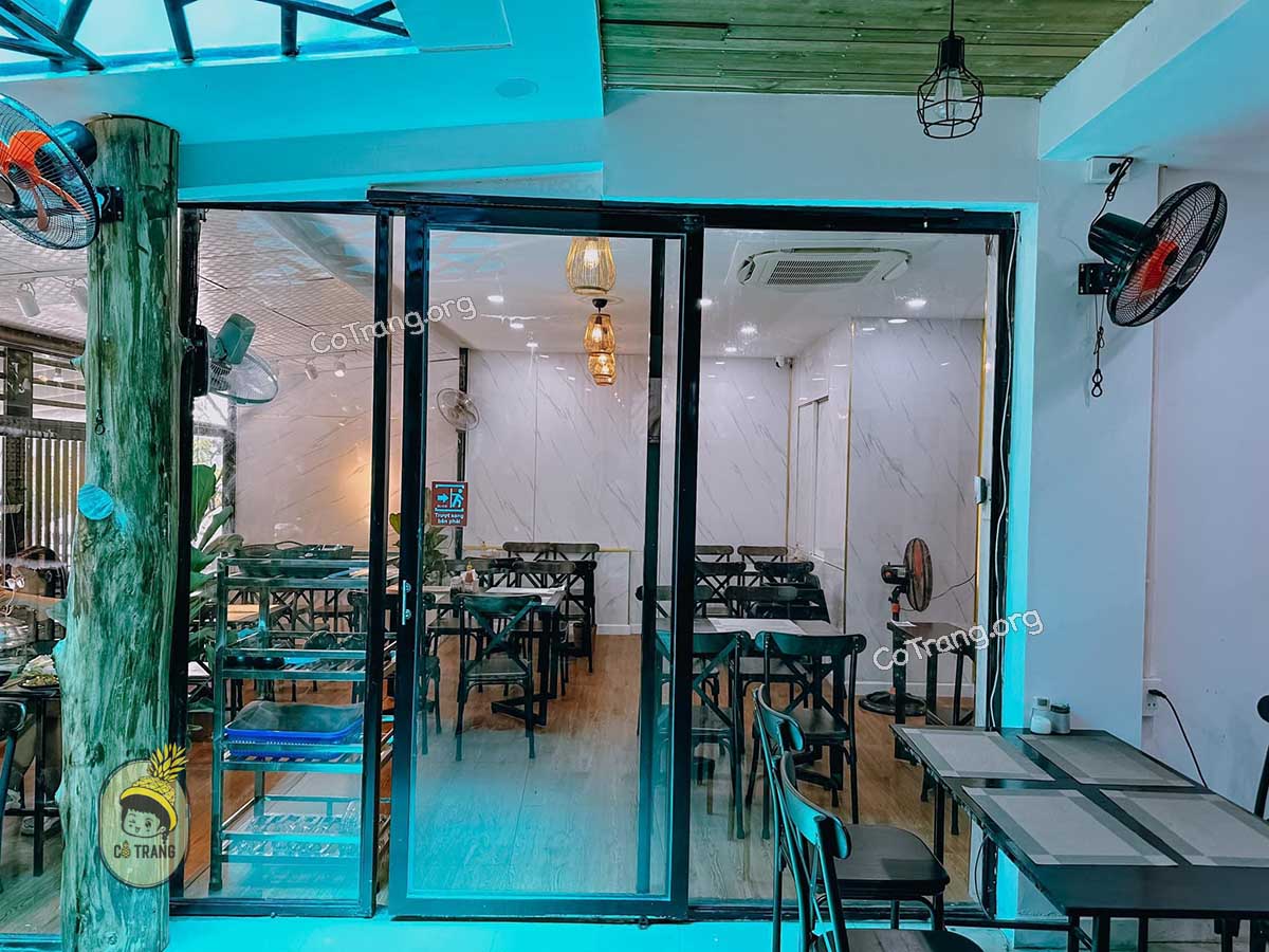 Không gian thực tế tại TomYum Thai Food Nha Trang