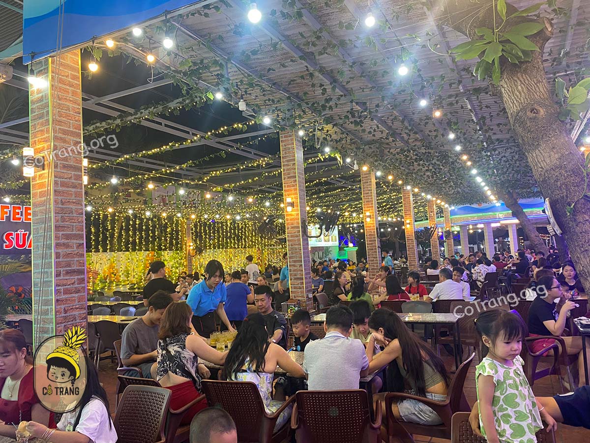 Không gian thực tế tại Cafe 360 - Vũng Tàu