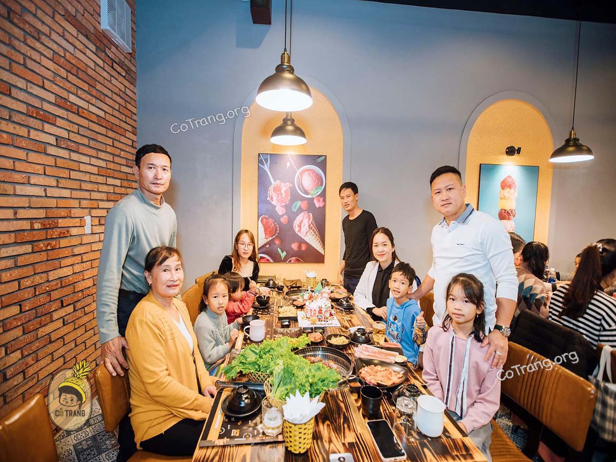 Không gian thực tế tại LANI BBQ Garden Đồng Hới