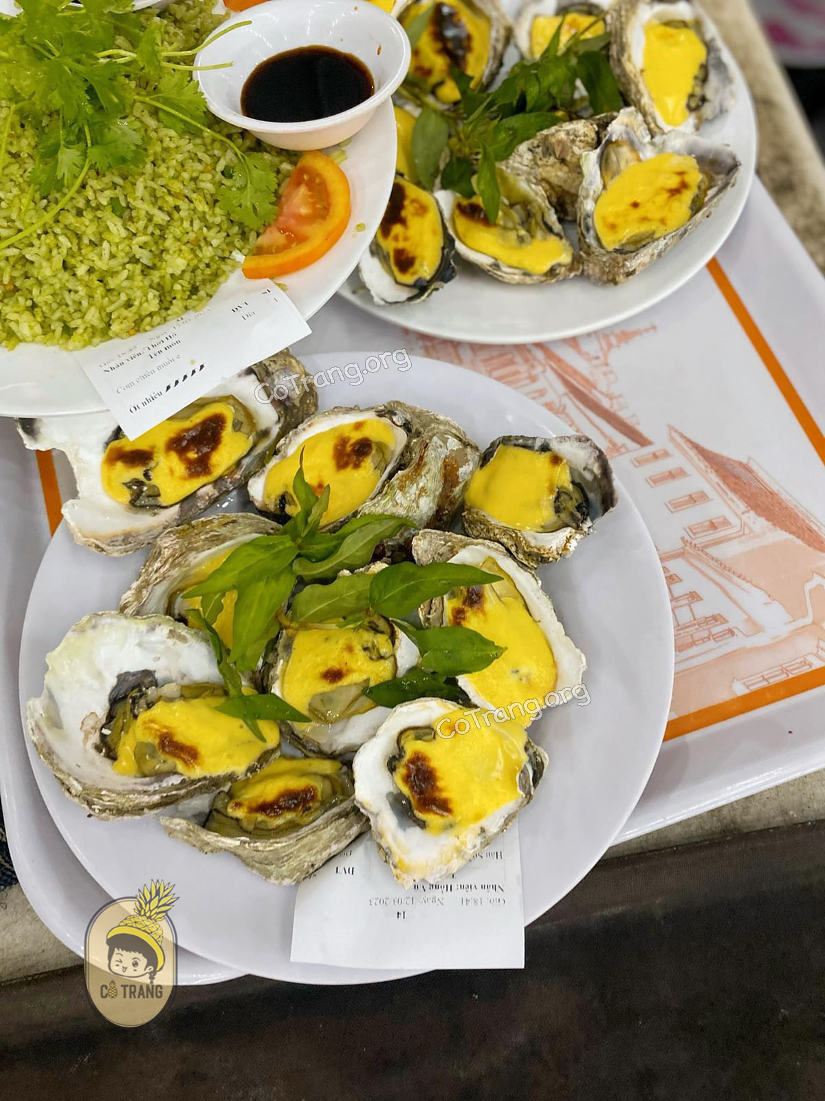 Menu thức ăn tại Hải Sản Bến Cảng Nha Trang