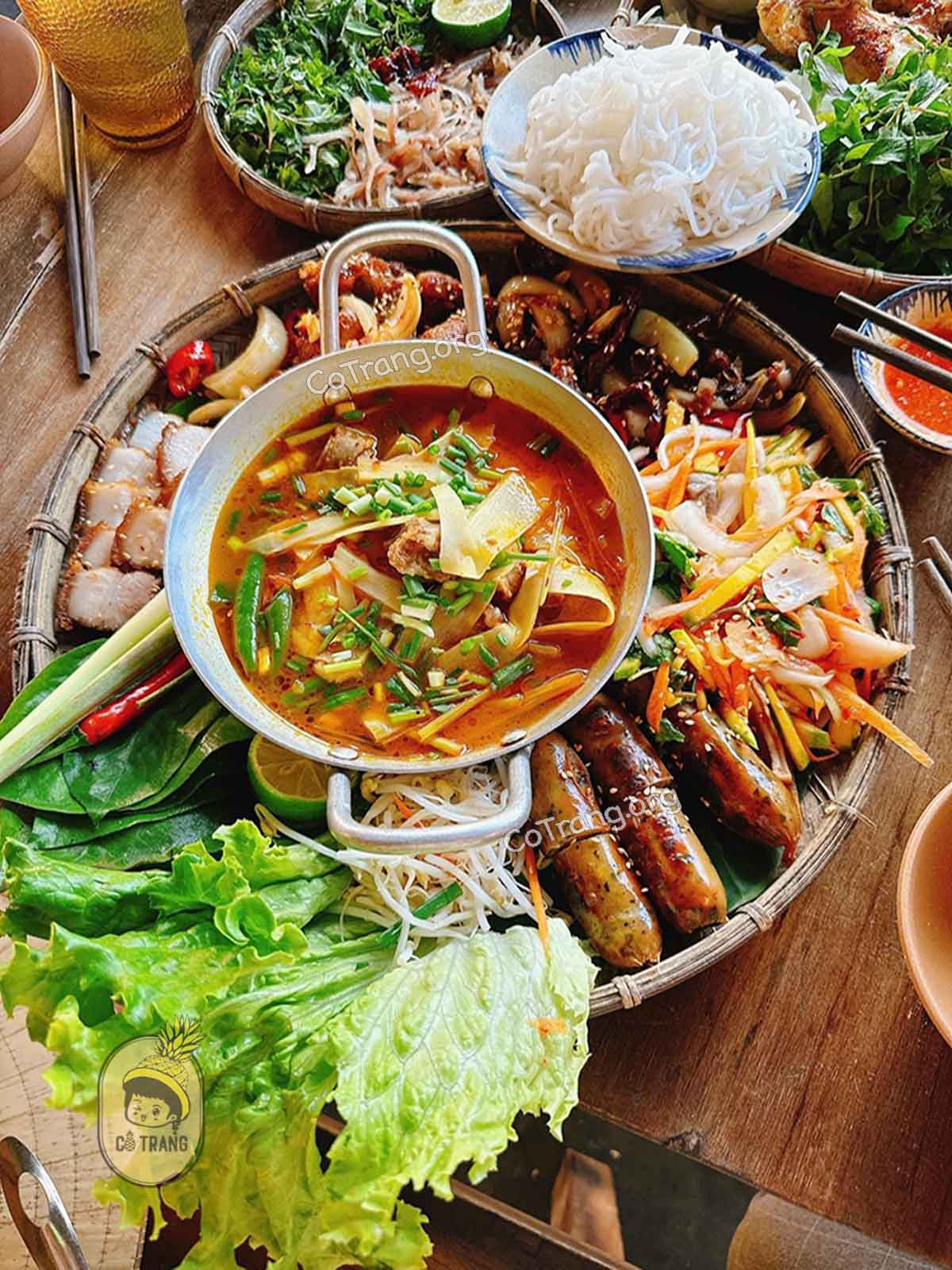 Menu thức ăn tại The Canh Dong Hoi An