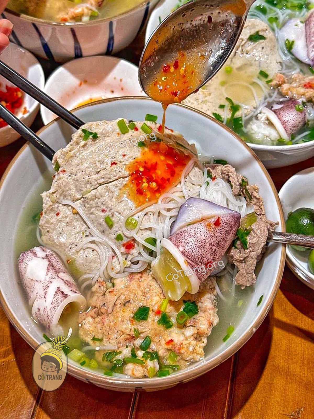 Menu thức ăn tại Bún Quậy Kiến Xây Phú Quốc 