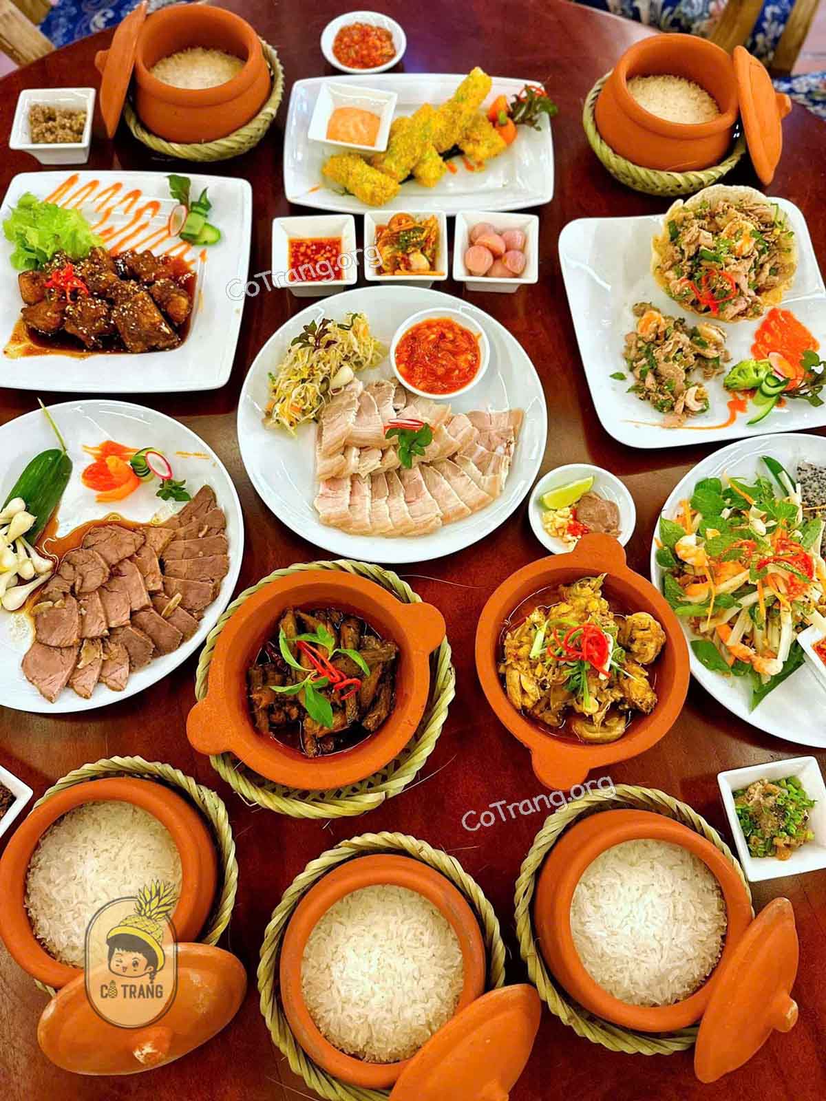 Nhà Hàng Cơm Niêu Sen -4 Trần Anh Liên, Huế