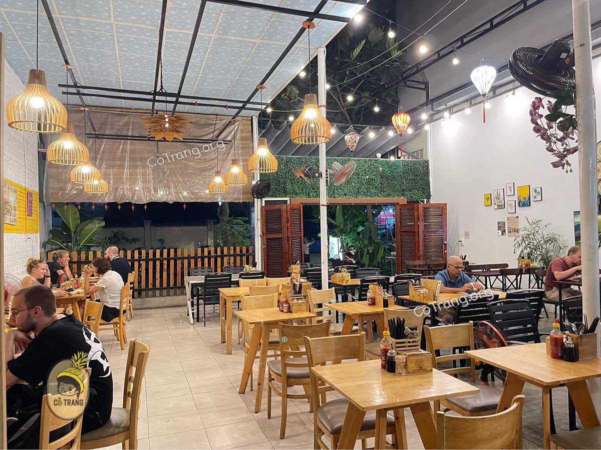 Không gian thực tế tại Loving Vegan Đà Nẵng