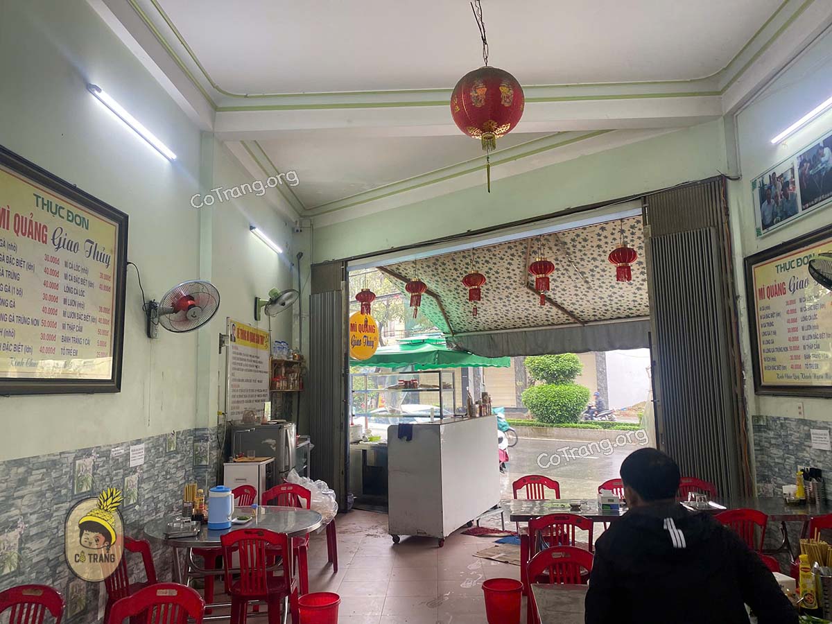 Mì Quảng Giao Thuỷ - 233 Phan Bội Châu, Quảng Ngãi