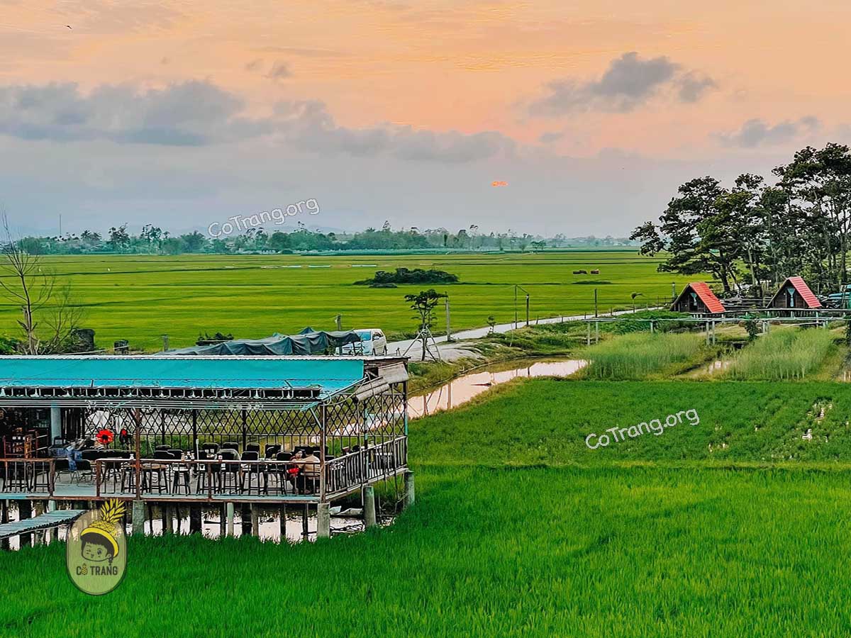 Không gian thực tế tại Cafe Lò Gạch Cũ Hội An