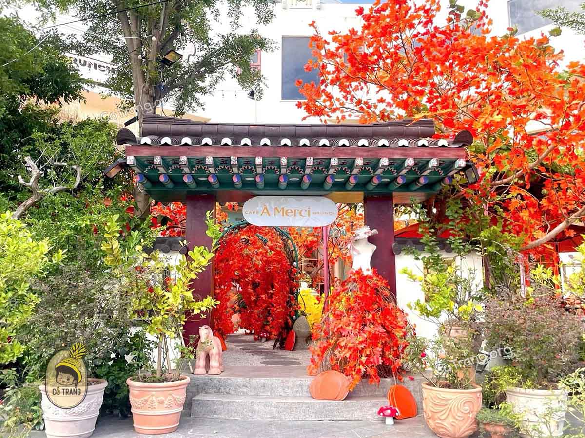 À Merci Coffee & Bakery - Tiệm Trà và Bánh Siêu Xinh, Checkin Đẹp, Menu, Review