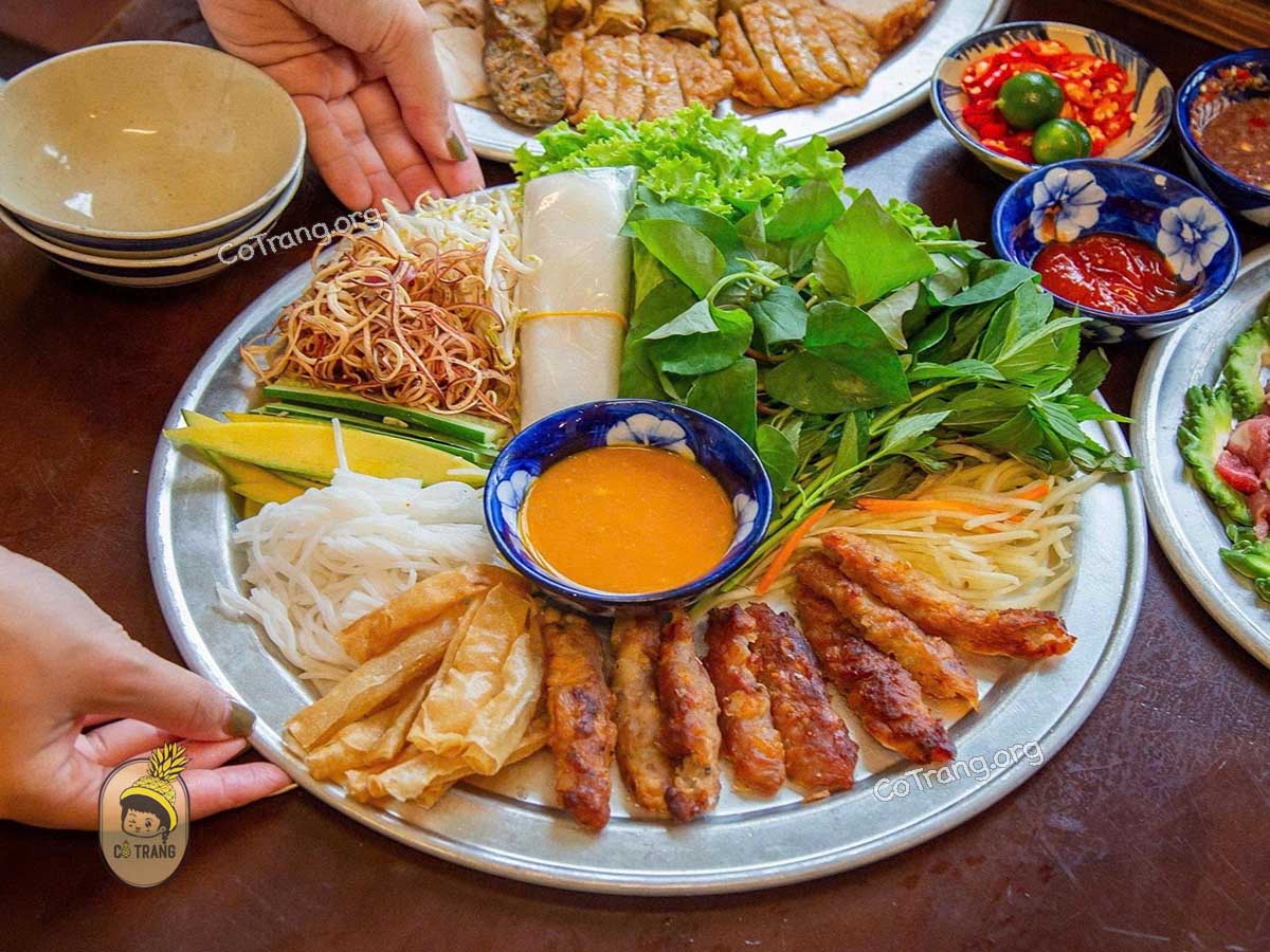 Menu thức ăn tại  Bún Đậu Gia Di Quảng Ngãi