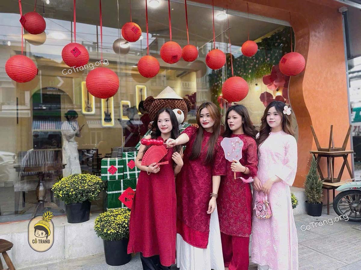 MECA Coffee Quy Nhơn - Mô hình Coffee & Acoustic như Đà Lạt, Menu, Review