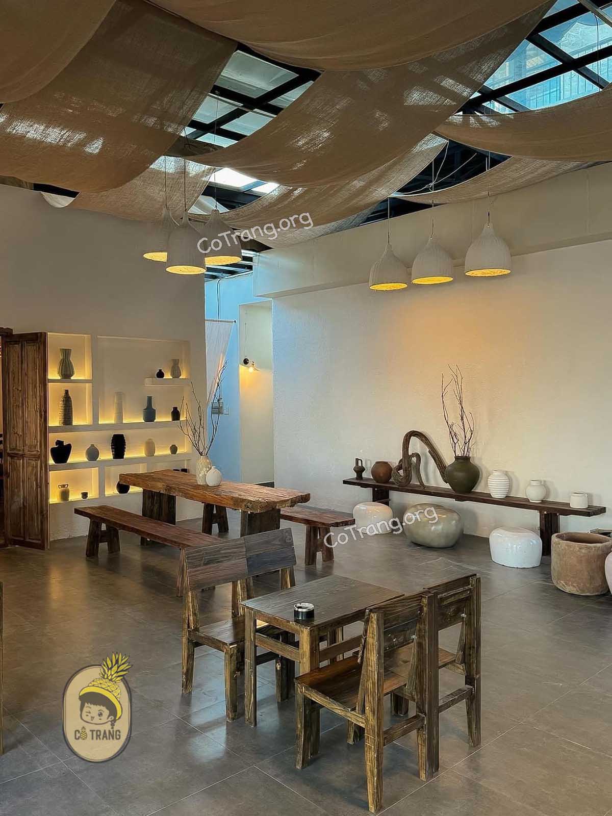 Không gian thực tế tại Tiệm Cà Phê Tò Vò Sài Gòn