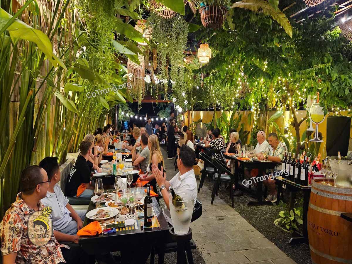 Hoi An Steakhouse Riverside - 71 Trần Quang Khải, Hội An