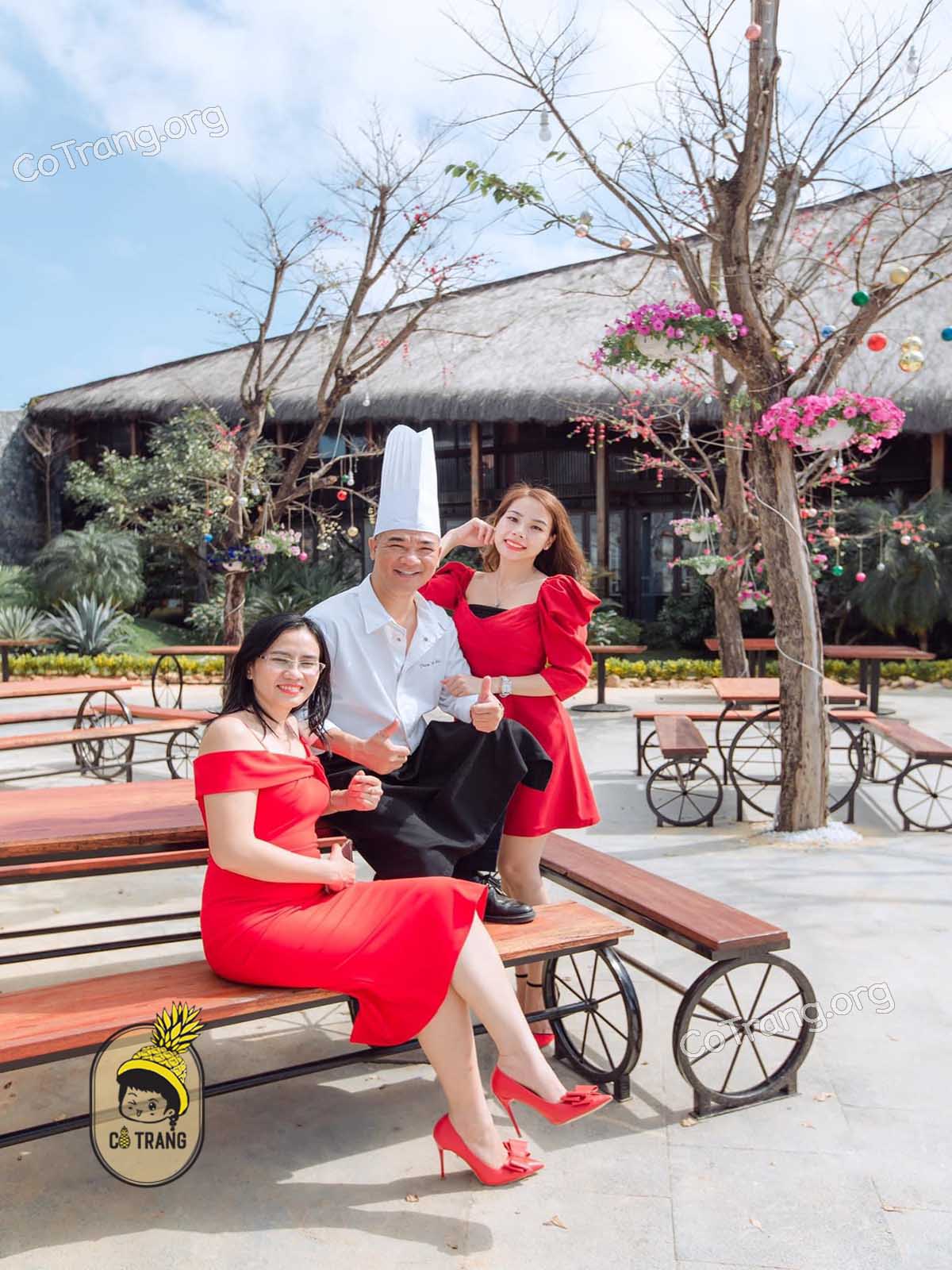 Không gian thực tế tại Nhà Hàng SaboChi Tuệ Lâm Đồng Hới