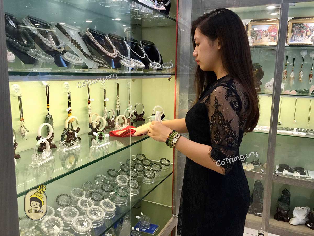  Cửa hàng Đá Quý Ngọc Gems -  16 P. Ô Chợ Dừa