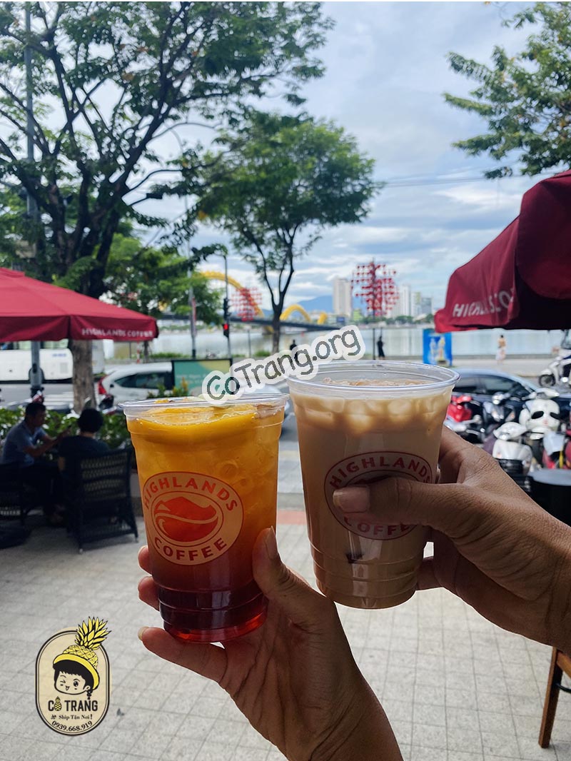 Highlands Coffee - 517 Trần Hưng Đạo