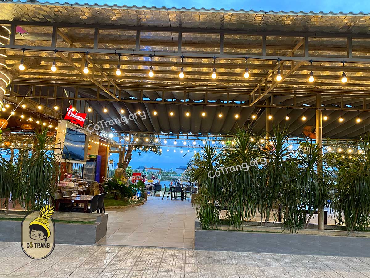 nhà hàng hoa ban đà nẵng