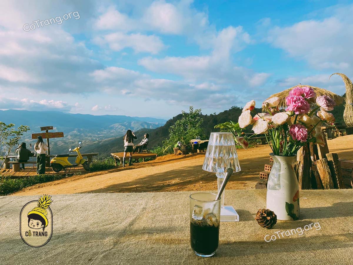 View Siêu Chill - Đèo Măng Đen