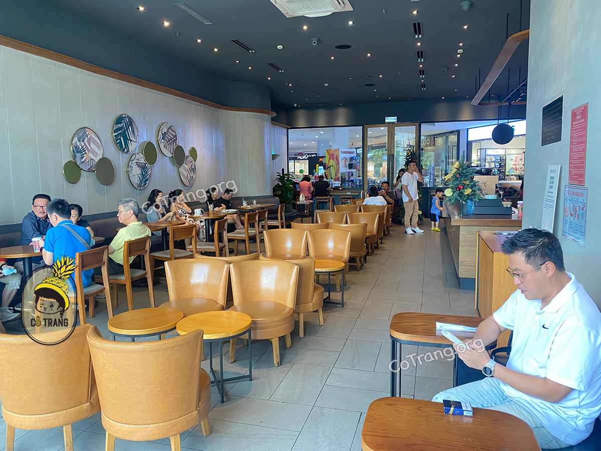 Starbucks Vincom Centrer - 910 Ngô Quyền