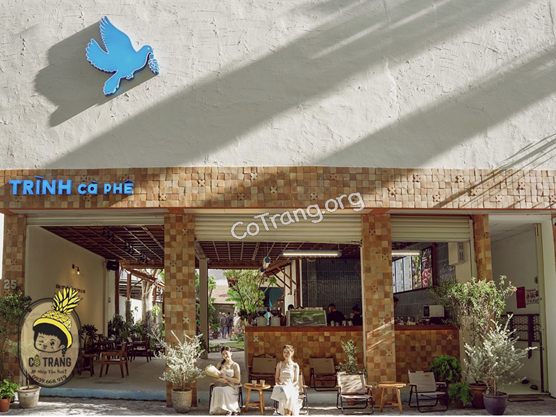 Trình Cafe - 25 Phạm Hồng Thái, Đà Nẵng