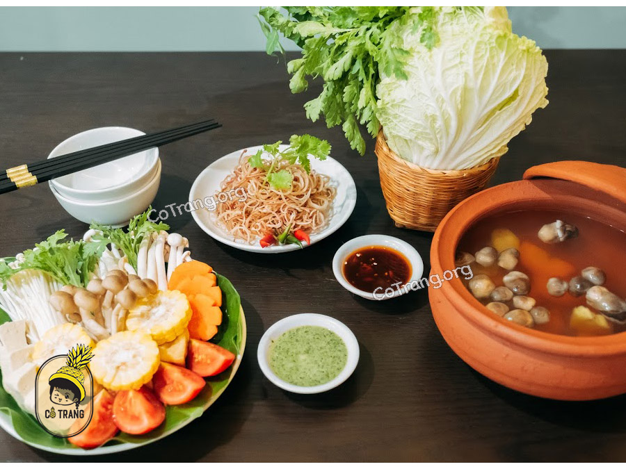 Nhà Hàng Chay Ngọc Chi - 202 Hoàng Diệu (Hải Châu)