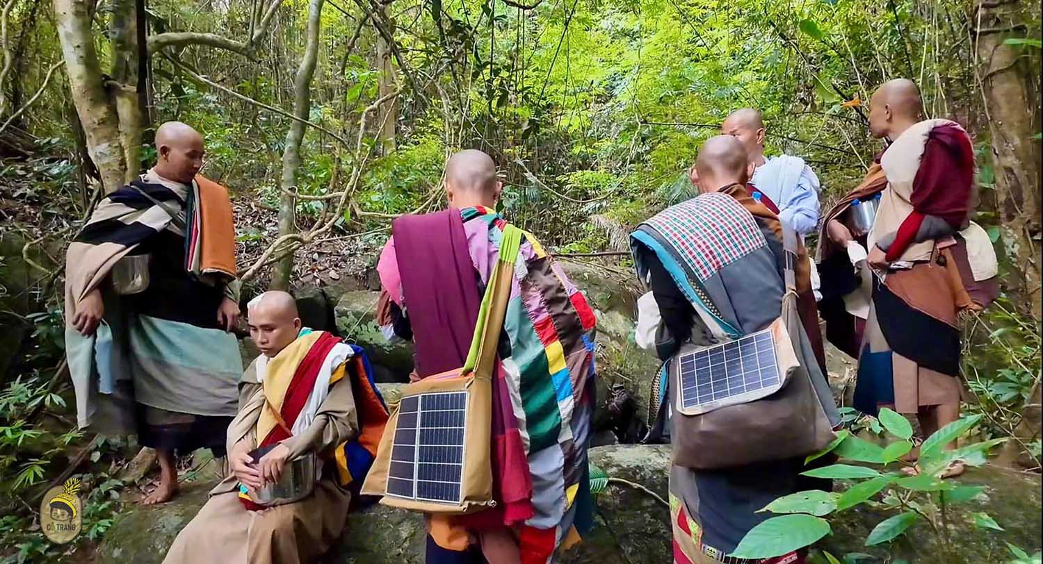 thầy thích minh tuệ đi ấn độ